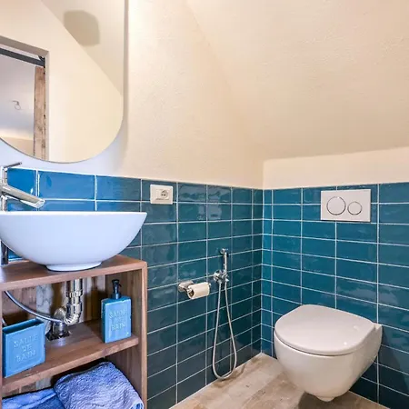 Pieds Dans L'eau - Apartment *
